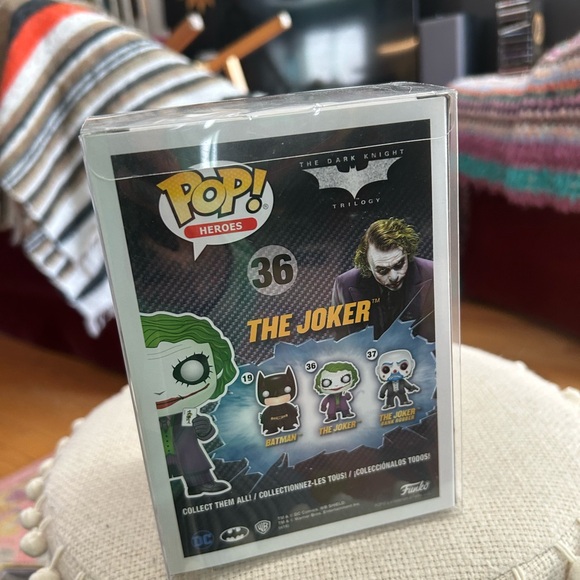 FUNKO POP ! THE JOKER 36 THE DARK KNIGHT TRILOGY POP HEROES DB16 - Picture 10 of 10